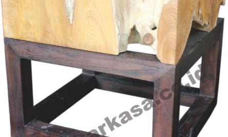 Code : KRA_TBL_CF 003 <br> Size   : 50 x 50 x 50 cm